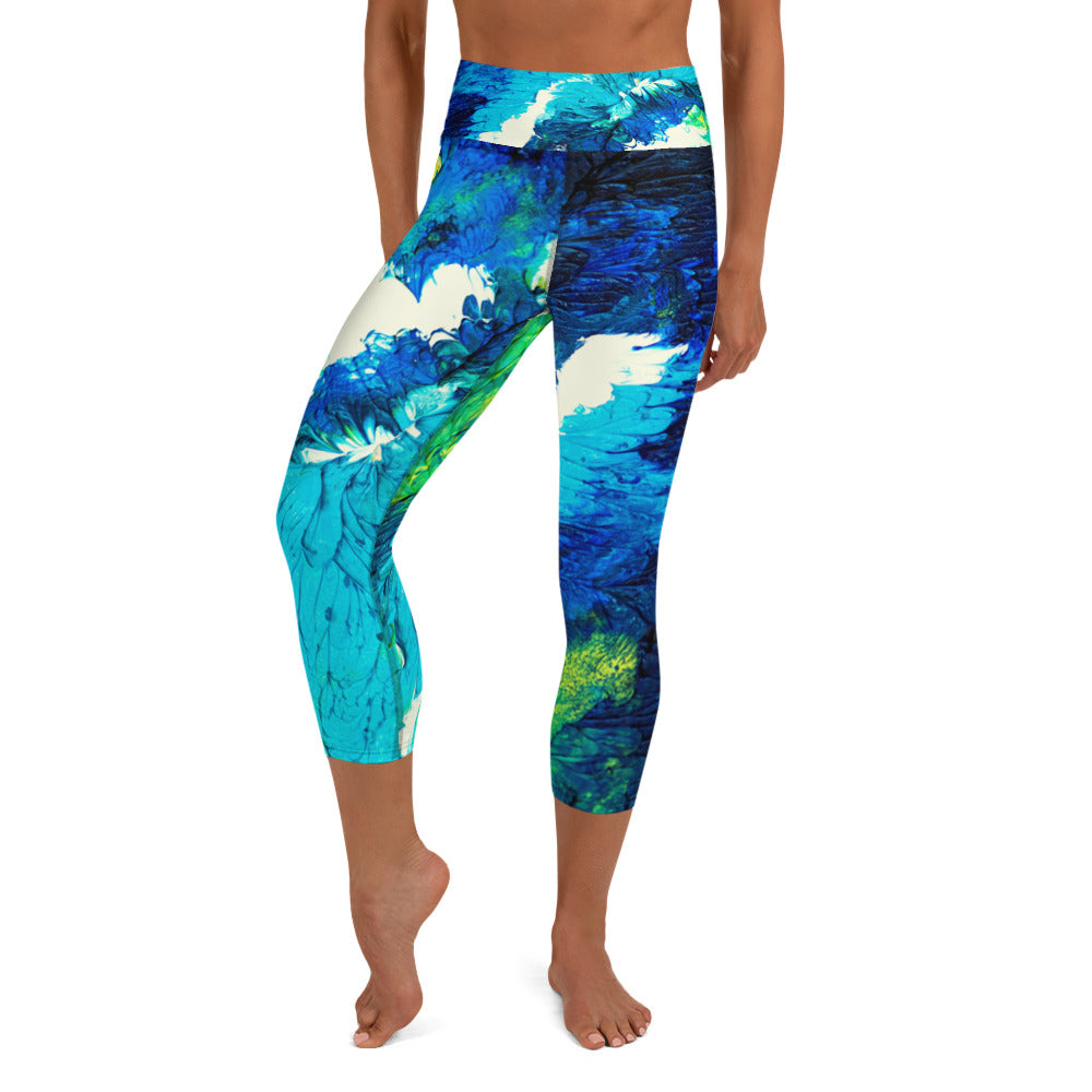 Transcendent Water Lily Yoga Capri Leggings