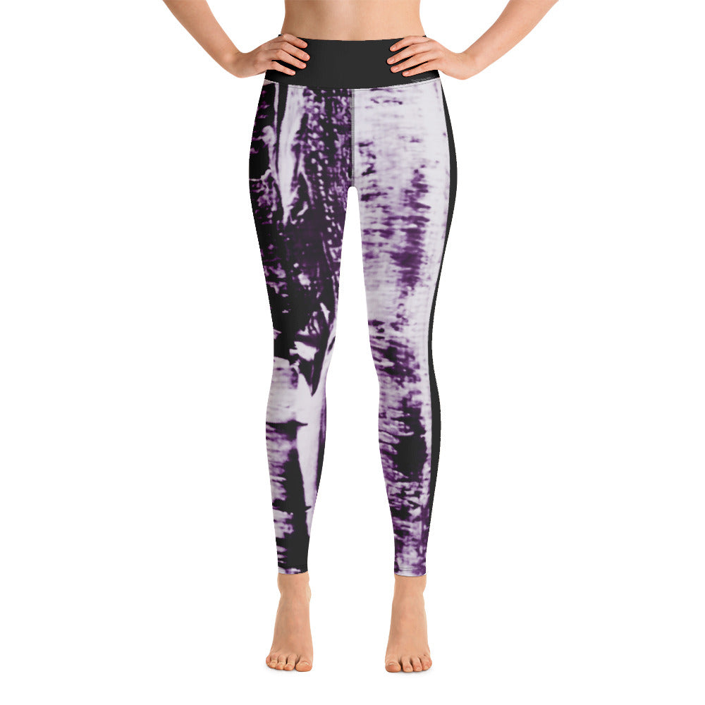 An Artist's Yoga Leggings in Plum