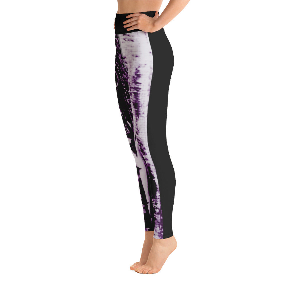 An Artist's Yoga Leggings in Plum